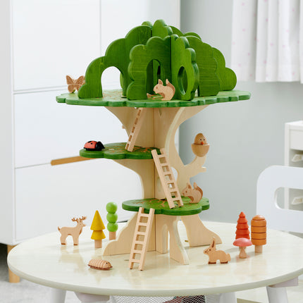 Woodland Trail Treehouse