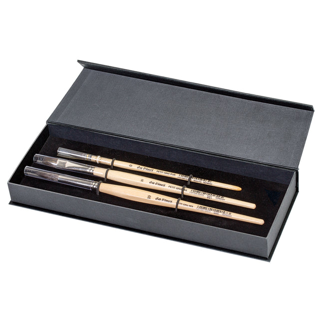 PETIT GRIS PUR & MIX Wash Brushes, Natural Blue Squirrel, Watercolor, Assorted, 3 Brush Set in Gift Box with Magnetic Close