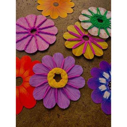 Take-home Weaving Flowers