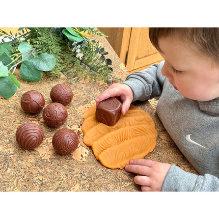 Roll Around Wild Animals